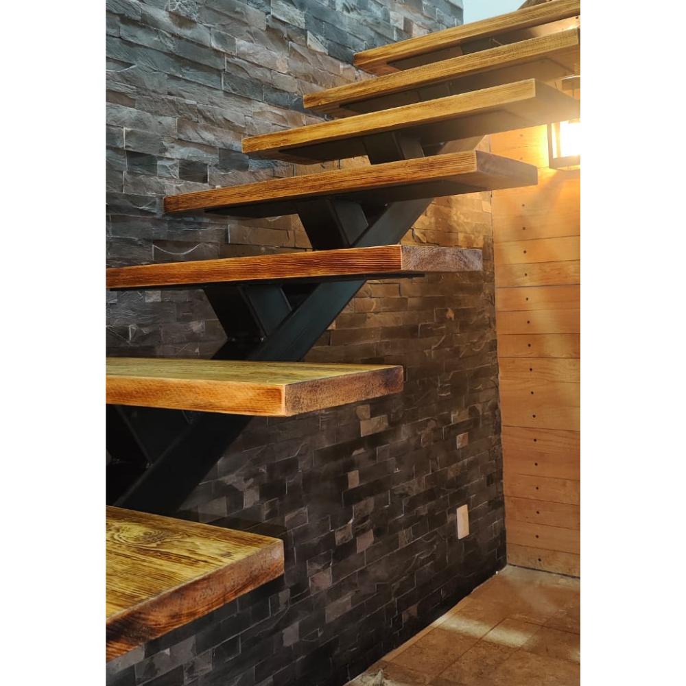 escalera de herreria con madera 1